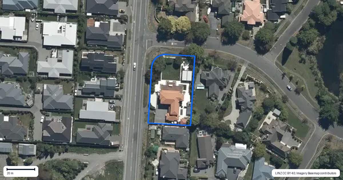 Property context map for 196 Cavendish Road, Casebrook, Christchurch