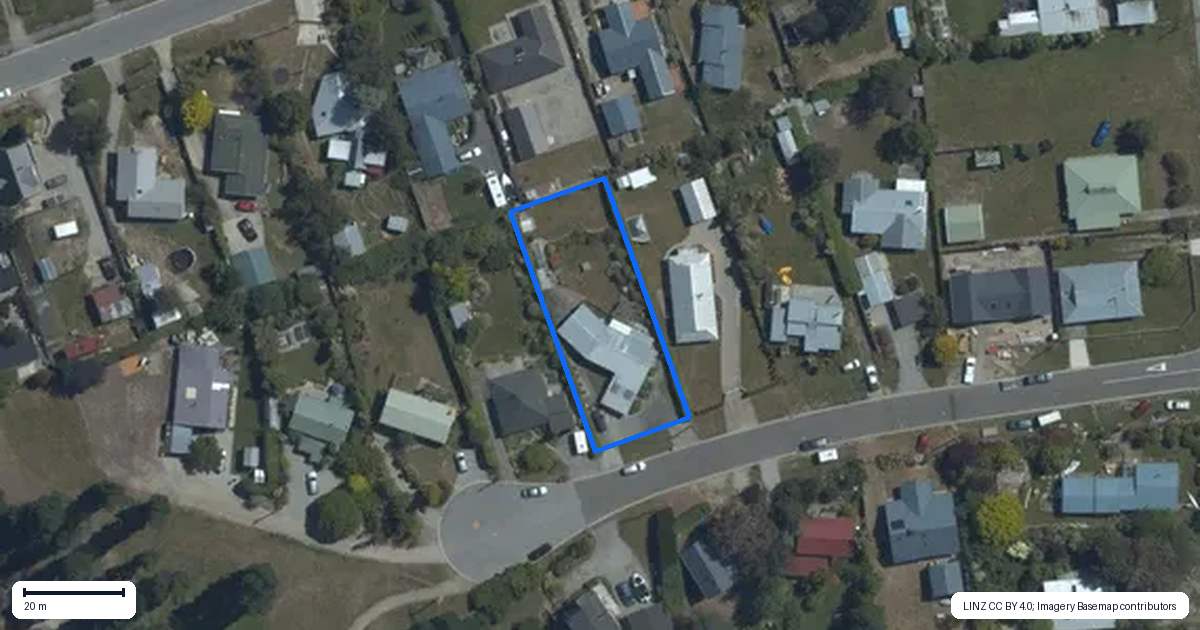 Property context map for 18 Wairau Road, Albert Town, Wanaka