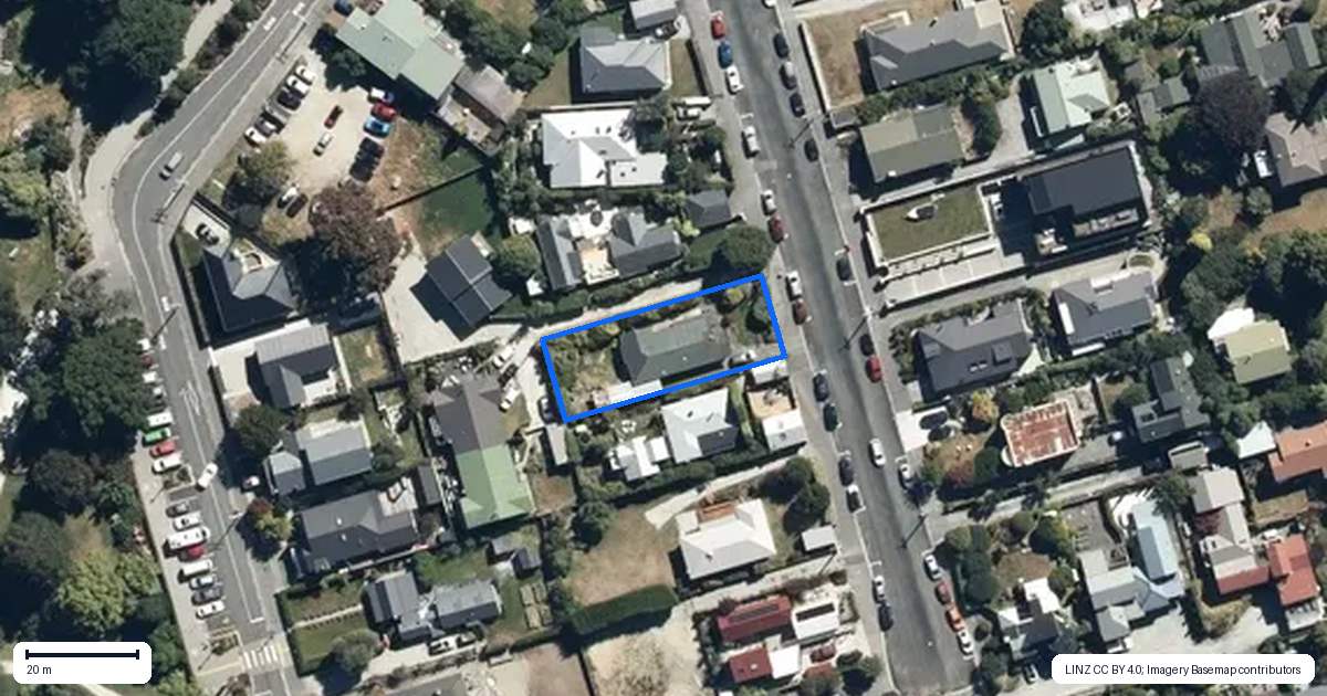 Property context map for 15 Brisbane Street, Queenstown