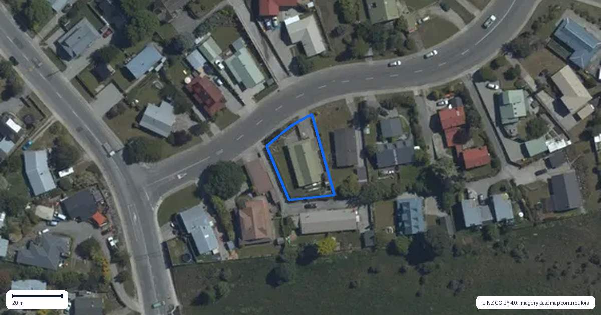 Property context map for 8 Mount Iron Drive, Wanaka