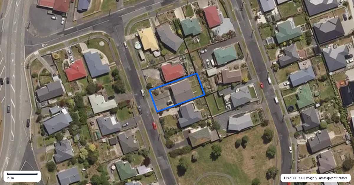 Property context map for 4 Elwyn Crescent, Green Island, Dunedin