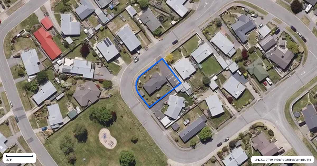 Property context map for 13 Blackmore Crescent, Alexandra