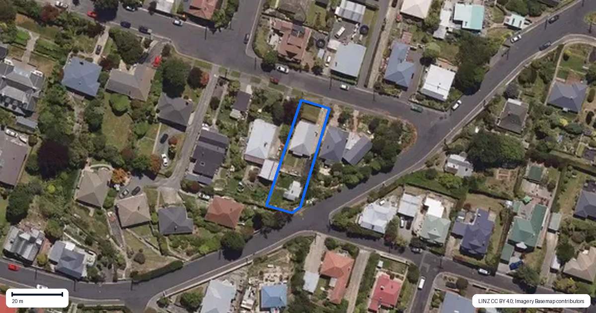 Property context map for 20 Byron Street, Mornington, Dunedin