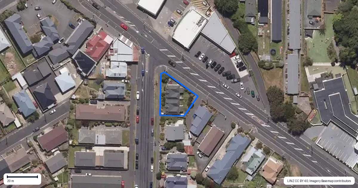 Property context map for 1 Queens Drive, Saint Kilda, Dunedin