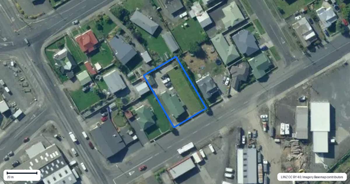 Property context map for 46 Stewart Street, Balclutha