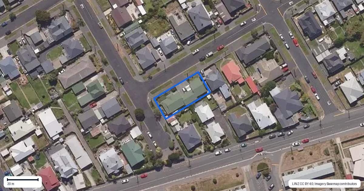 Property context map for 29 Larkworthy Street, Saint Kilda, Dunedin