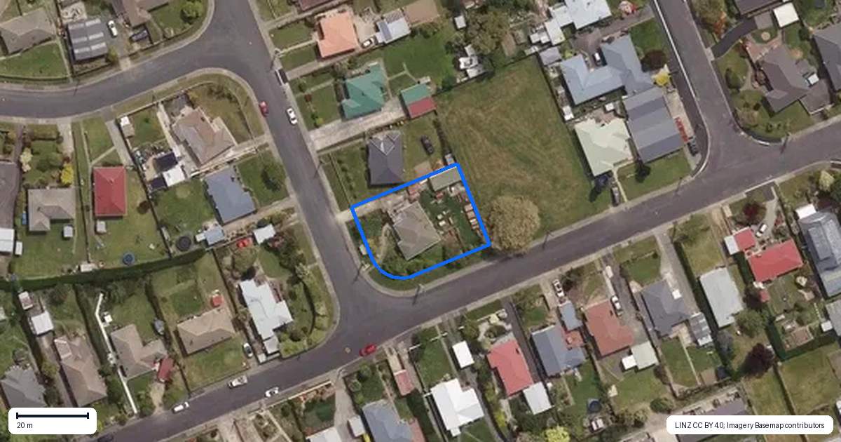 Property context map for 17 Ross Street, Mosgiel