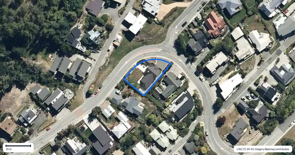 Property context map for 66 Hensman Road, Queenstown