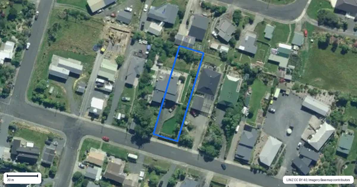Property context map for 36 Rata Street, Kaka Point