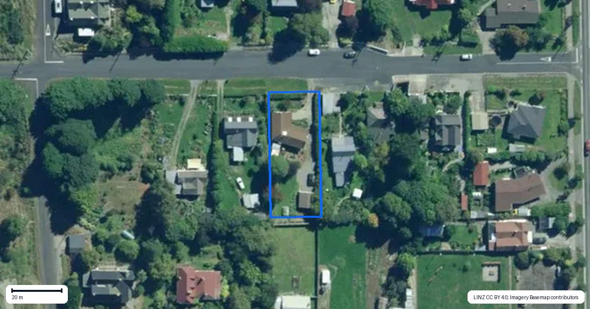 Property context map for 10 Lismore Street, Lawrence