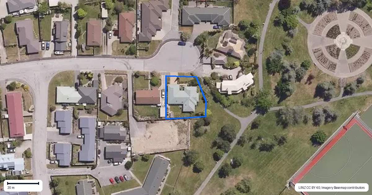 Property context map for 17 Orchard Place, Cromwell