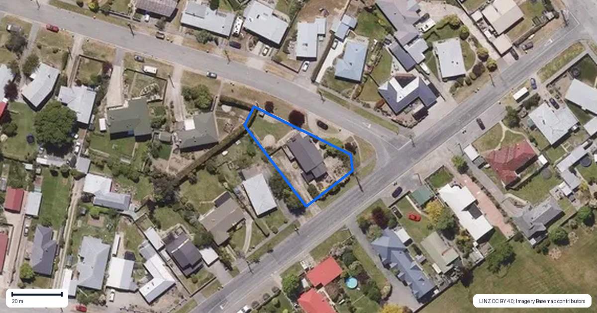 Property context map for 2 Royal Terrace, Alexandra