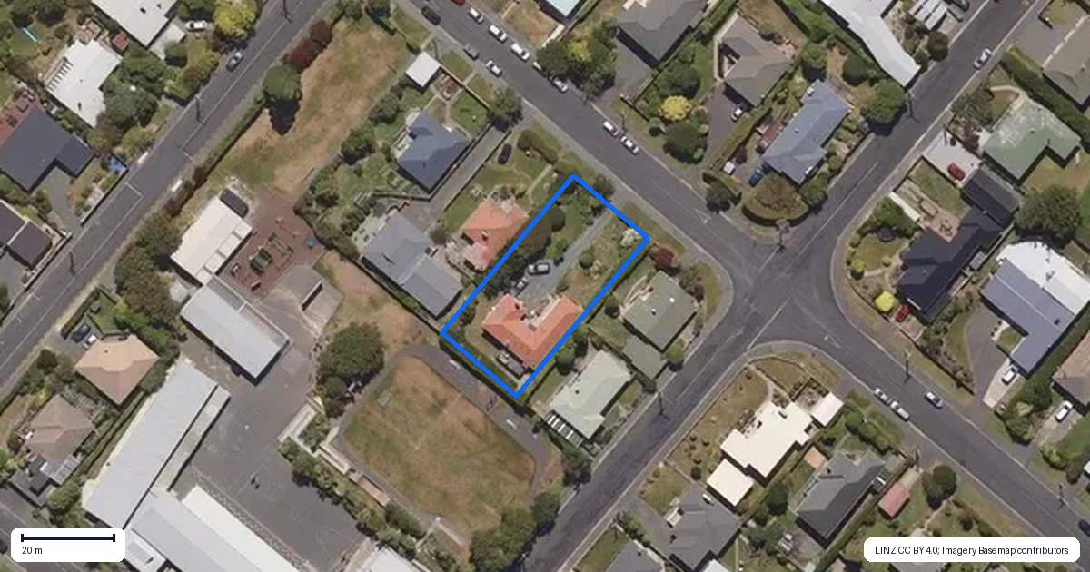 Property context map for 72 Dunrobin Street, Waverley, Dunedin