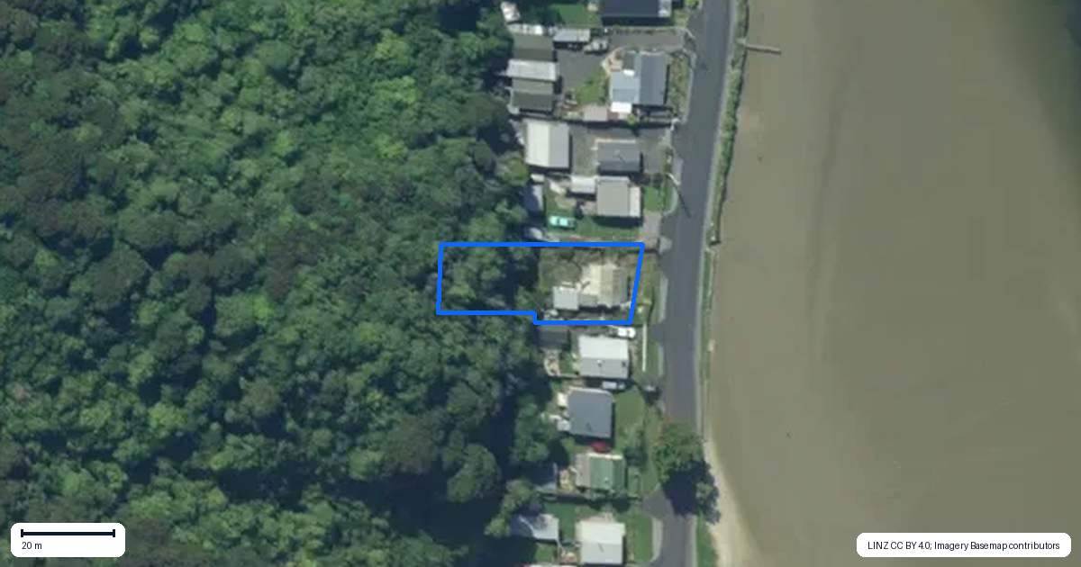 Property context map for 33 Riverside Road, Taieri Mouth