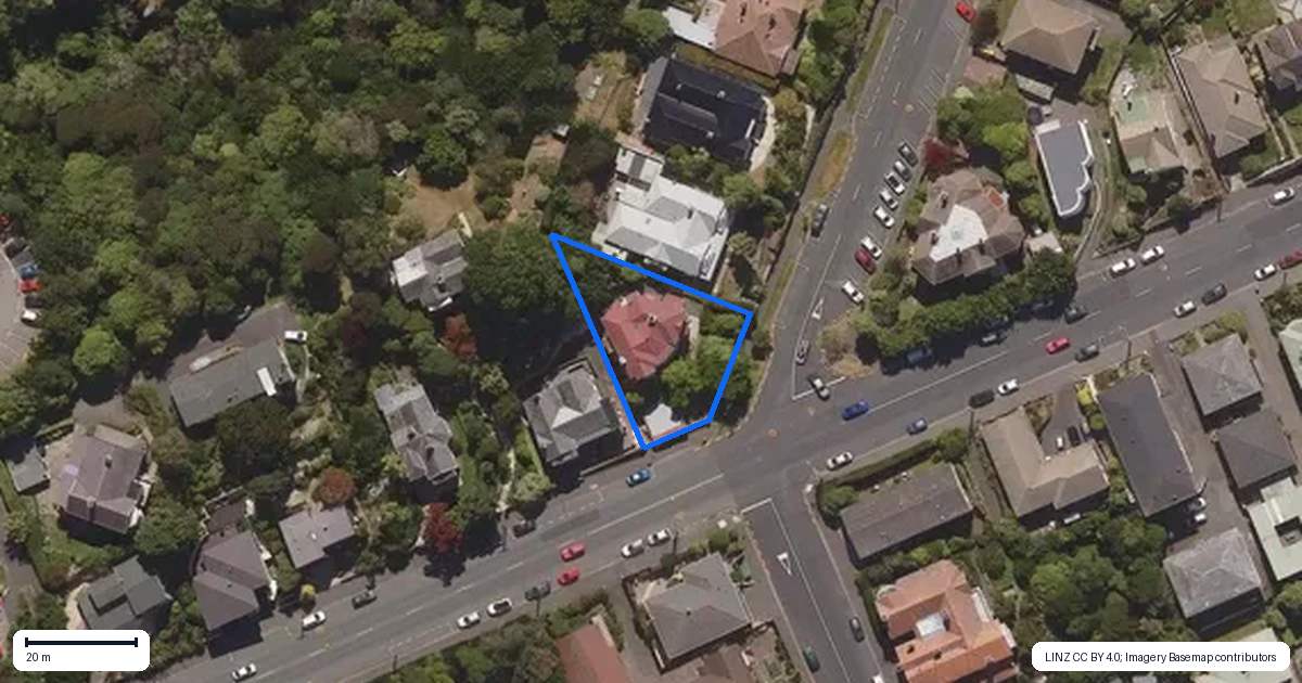 Property context map for 2 Royal Terrace, Dunedin Central, Dunedin