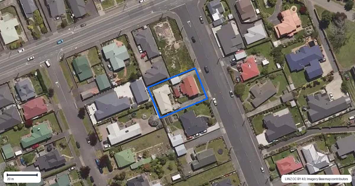 Property context map for 2B High Street, Mosgiel