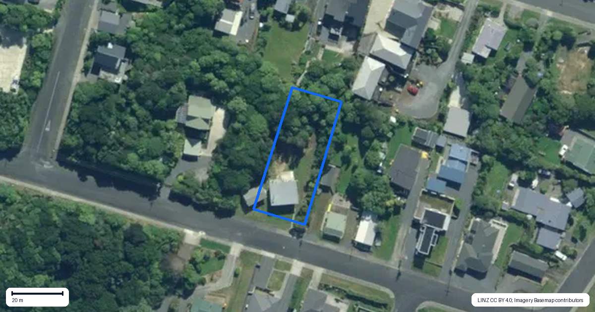 Property context map for 14 Totara Street, Kaka Point