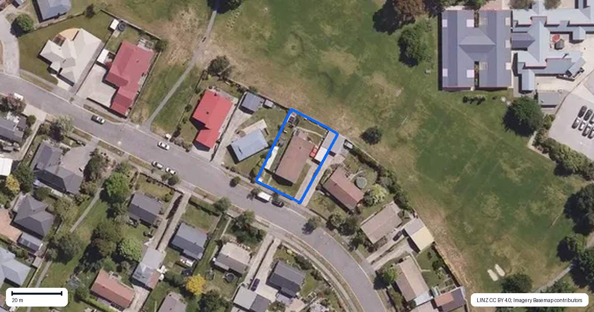 Property context map for 31 Wishart Crescent, Cromwell