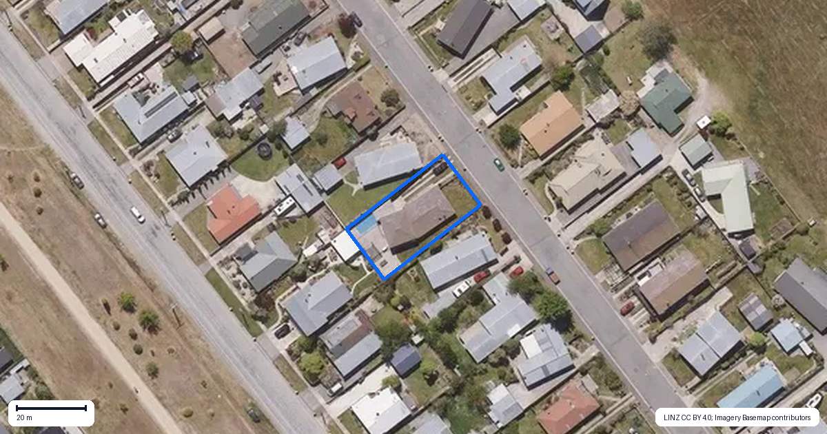 Property context map for 18 Arnott Street, Alexandra