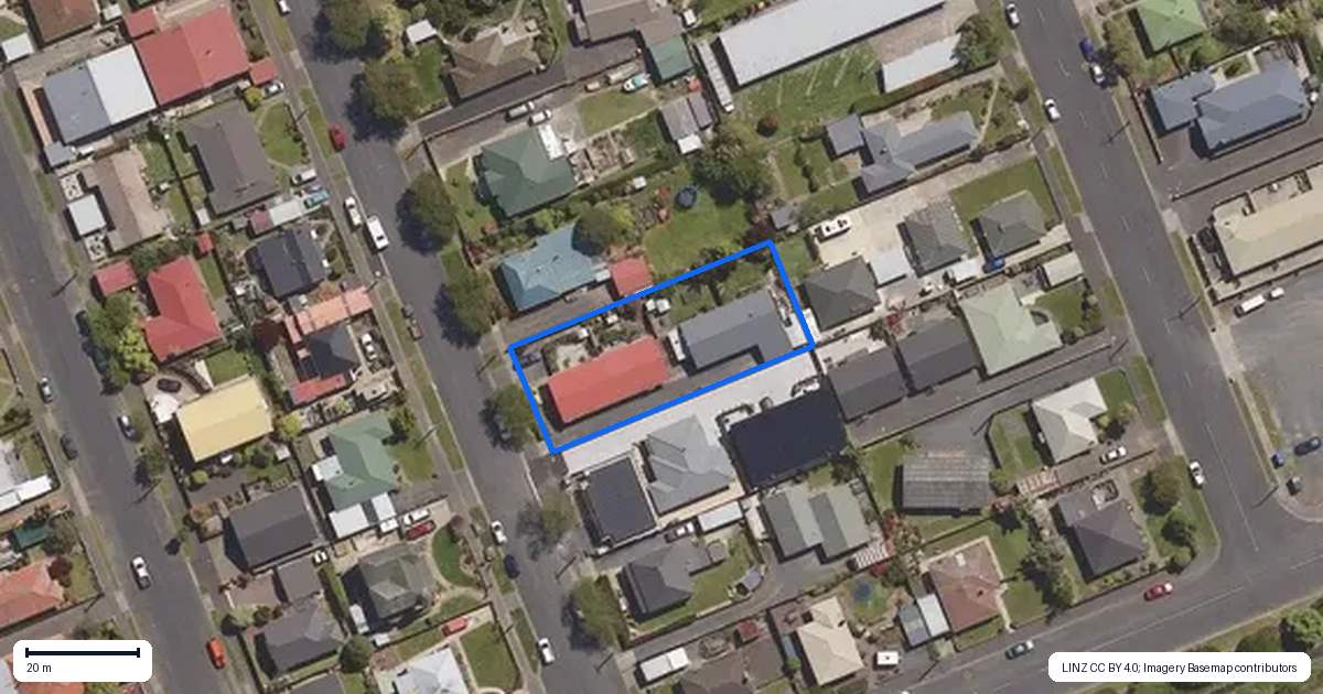 Property context map for 15D Queen Street, Mosgiel