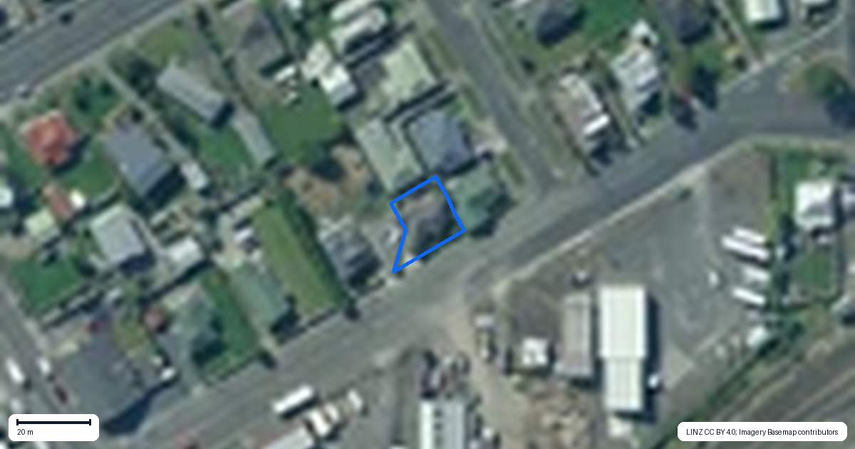 Property context map for 44 Stewart Street, Balclutha