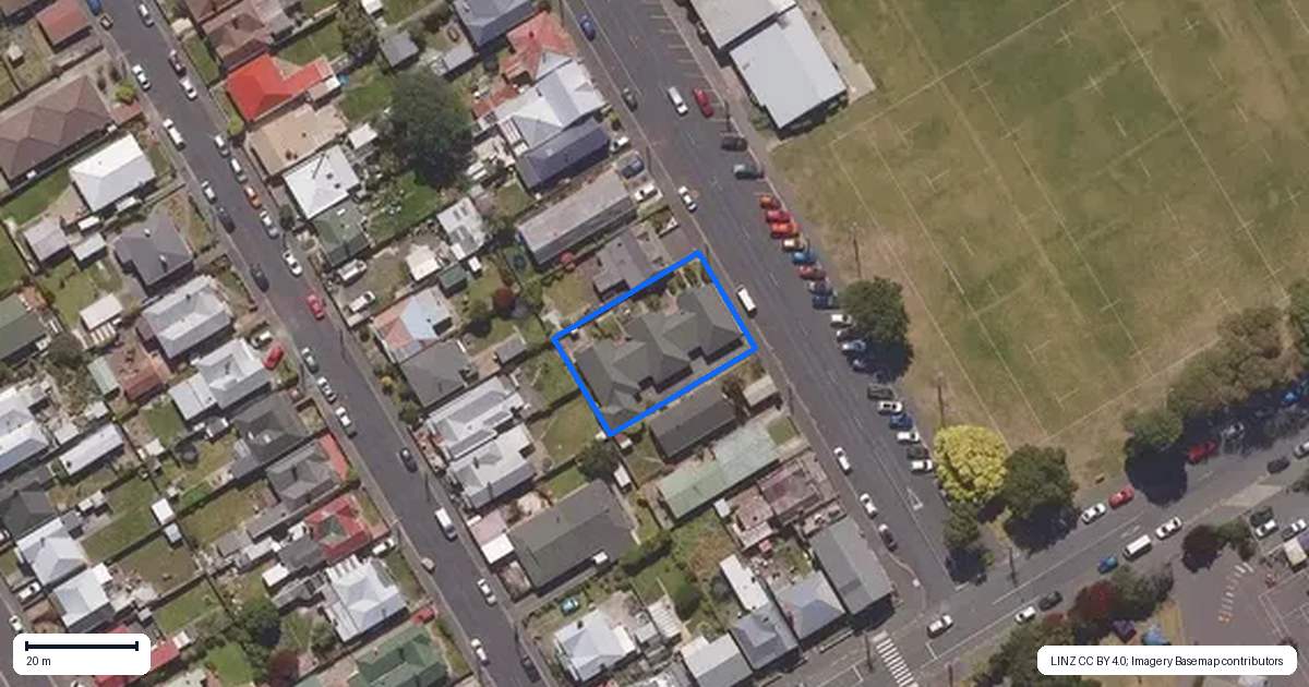 Property context map for 57 Helena Street, Forbury, Dunedin