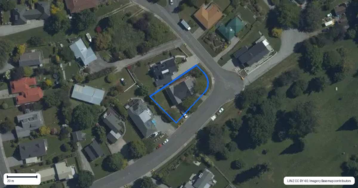 Property context map for 9 Norman Terrace, Wanaka