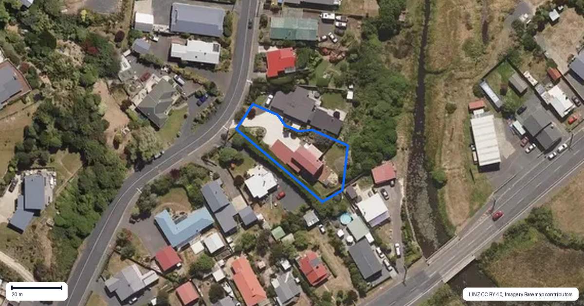 Property context map for 11 Edna Street, Ocean View, Dunedin