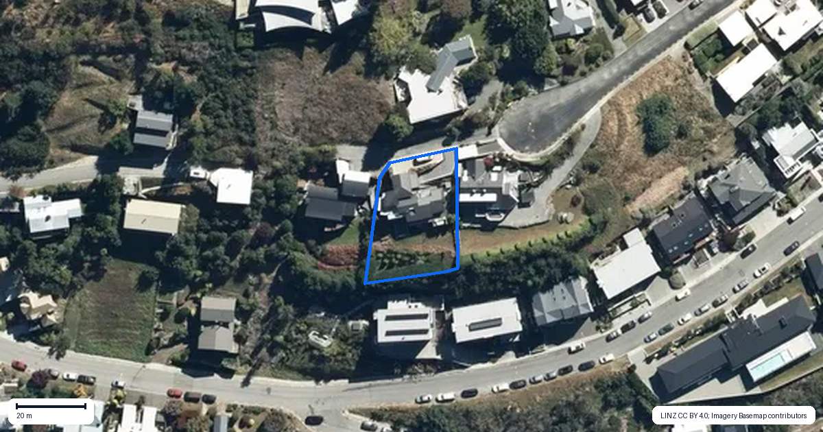 Property context map for 16 Peregrine Place, Queenstown