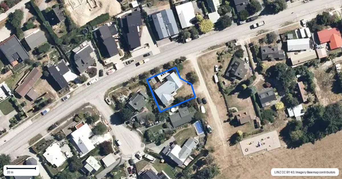 Property context map for 35 Oregon Drive, Kelvin Heights, Queenstown