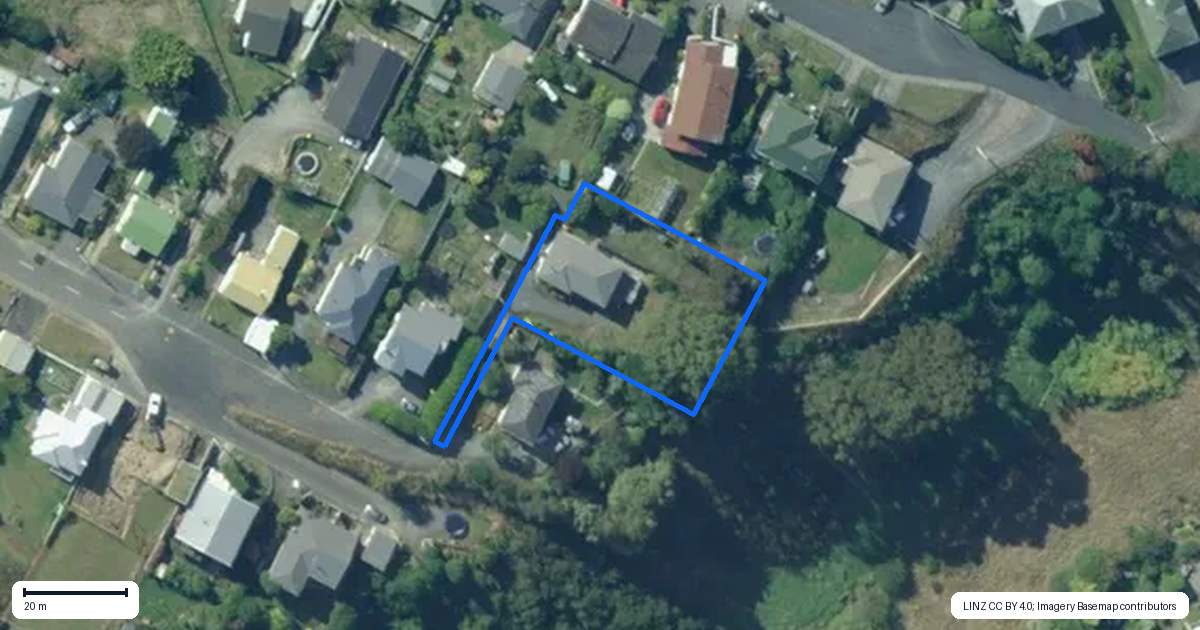Property context map for 55 Lowestoft Street, Balclutha