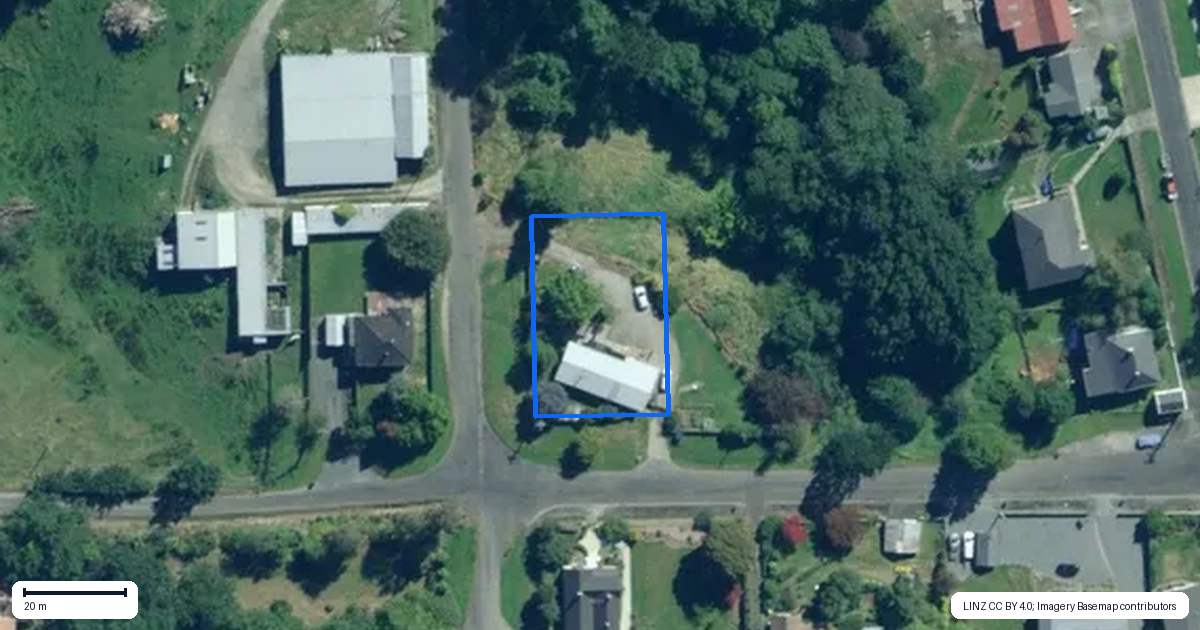 Property context map for 4 Oban Street, Lawrence