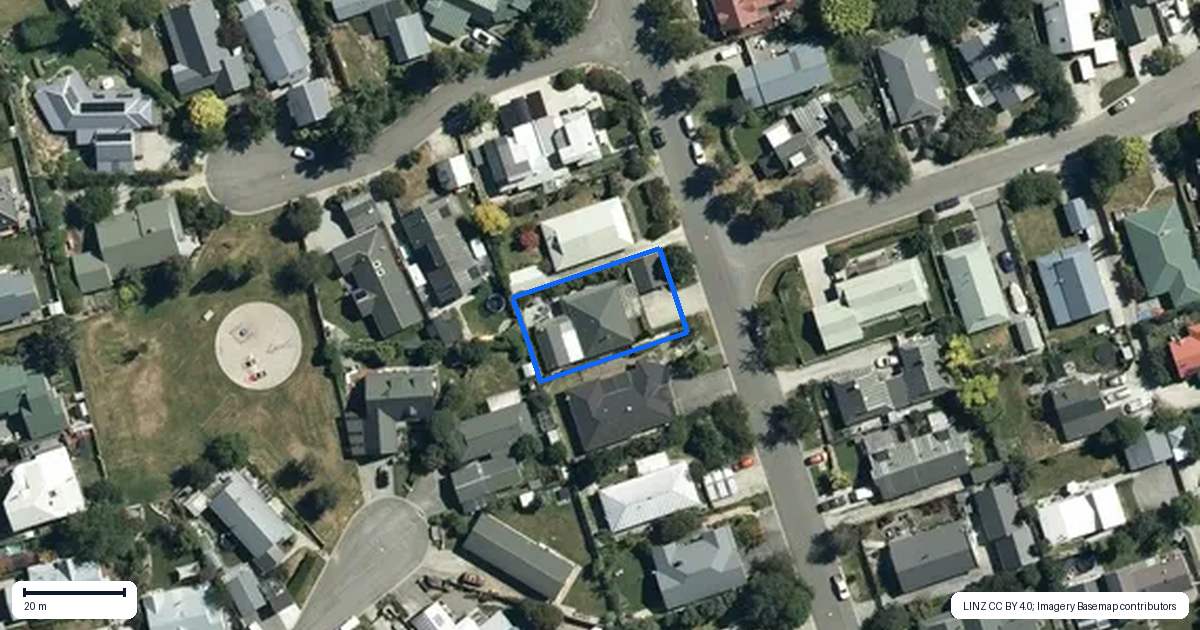 Property context map for 68 Devon Street, Arrowtown