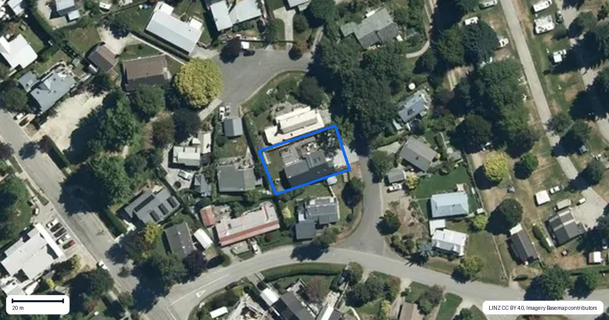 Property context map for 2 Jenkins Place, Arrowtown