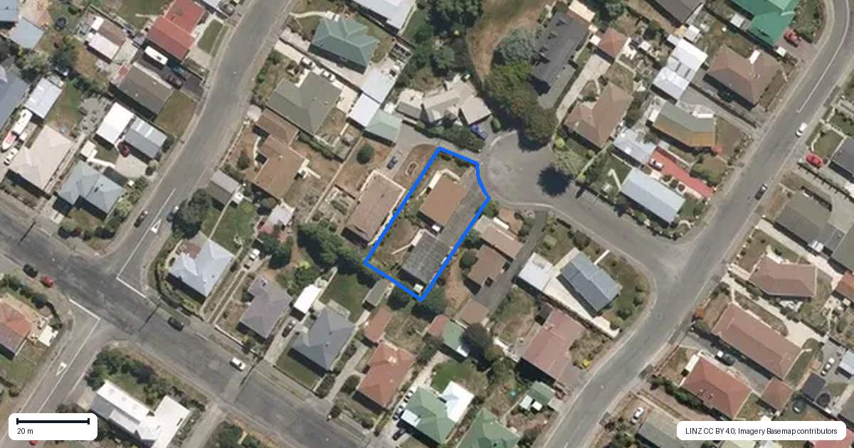 Property context map for 8A Walbrook Crescent, Oamaru North, Oamaru