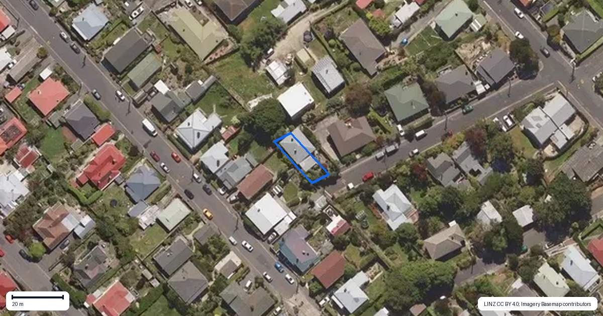 Property context map for 22 Bouverie Street, North East Valley, Dunedin
