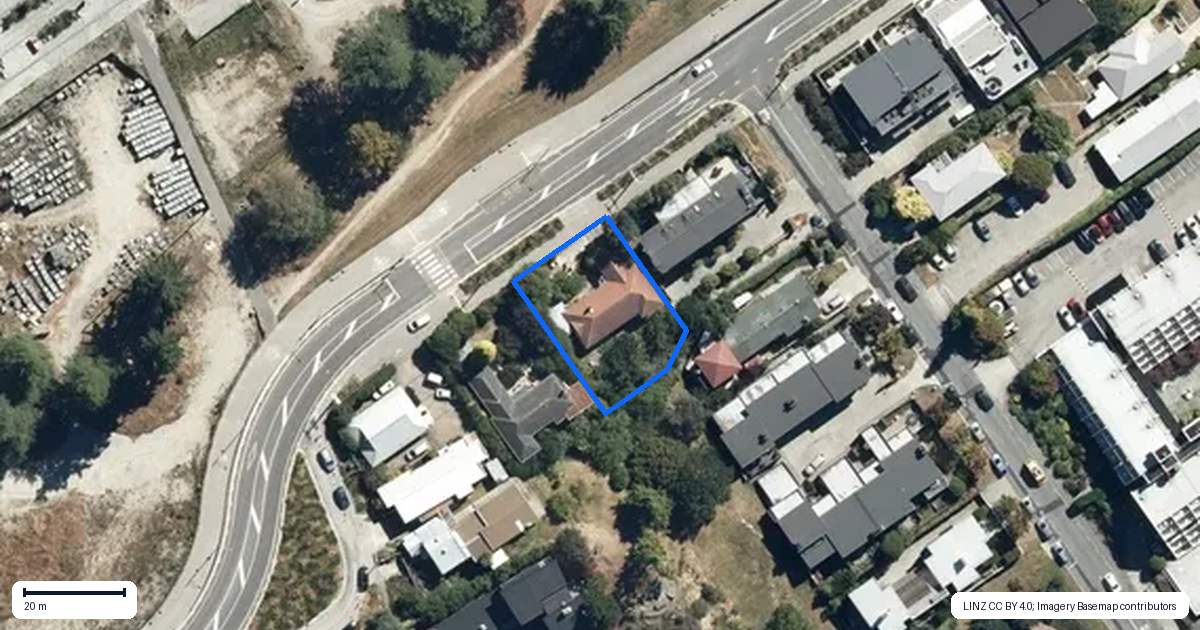 Property context map for 46 Man Street, Queenstown