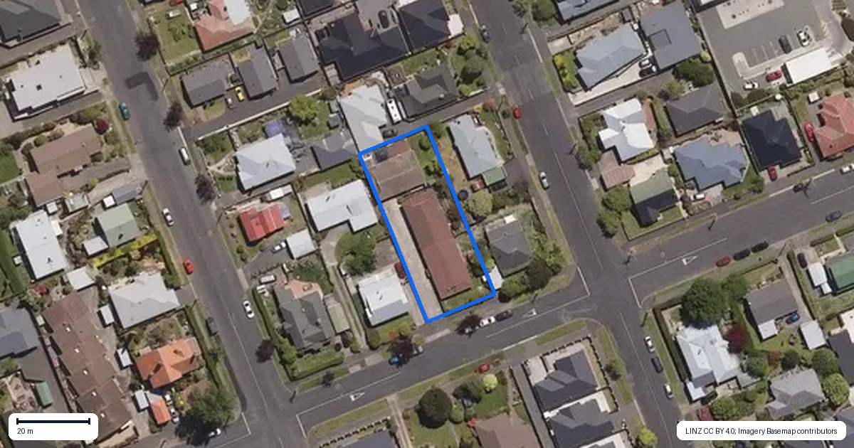 Property context map for 8A Mure Street, Mosgiel