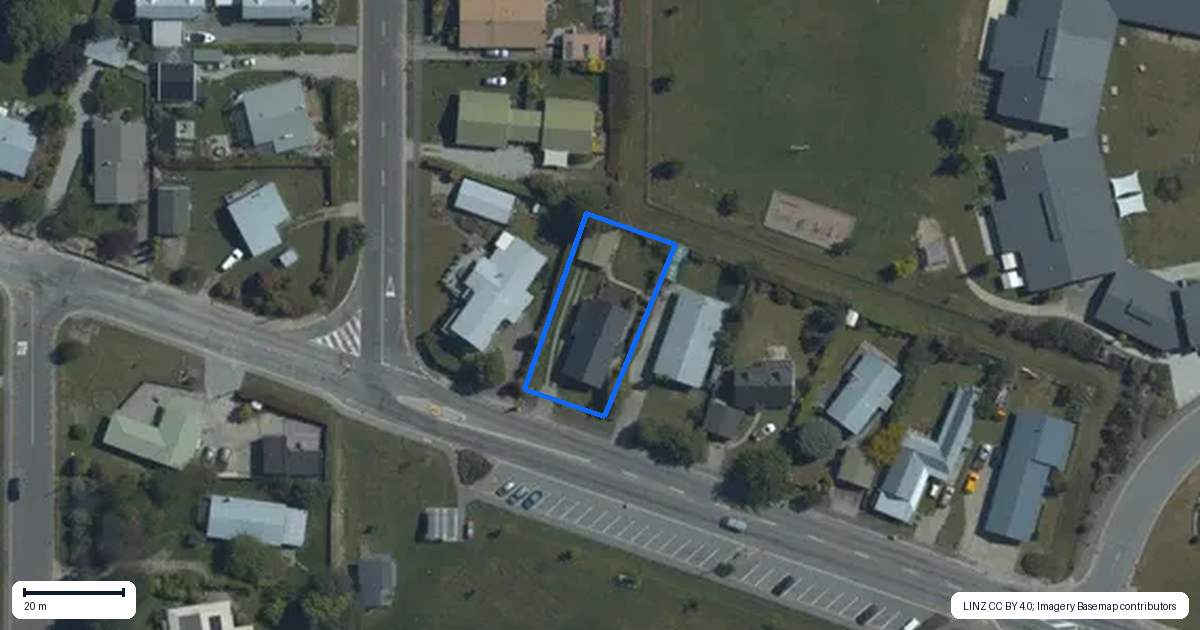 Property context map for 140 Aubrey Road, Wanaka