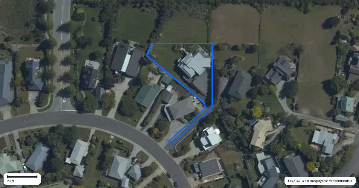 Property context map for 98 Hunter Crescent, Wanaka
