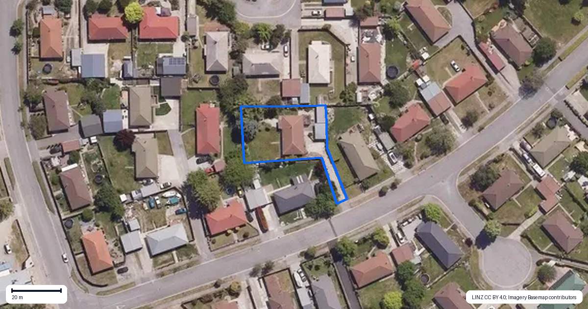 Property context map for 16 Cairnmuir Crescent, Cromwell