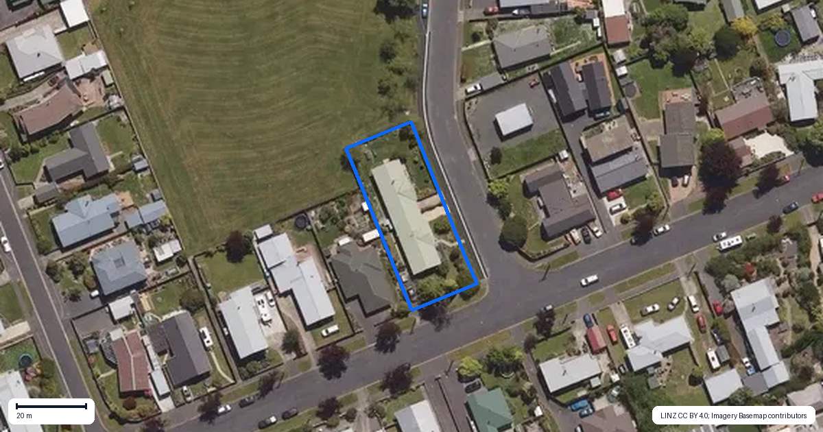Property context map for 1 Cherry Drive, Mosgiel