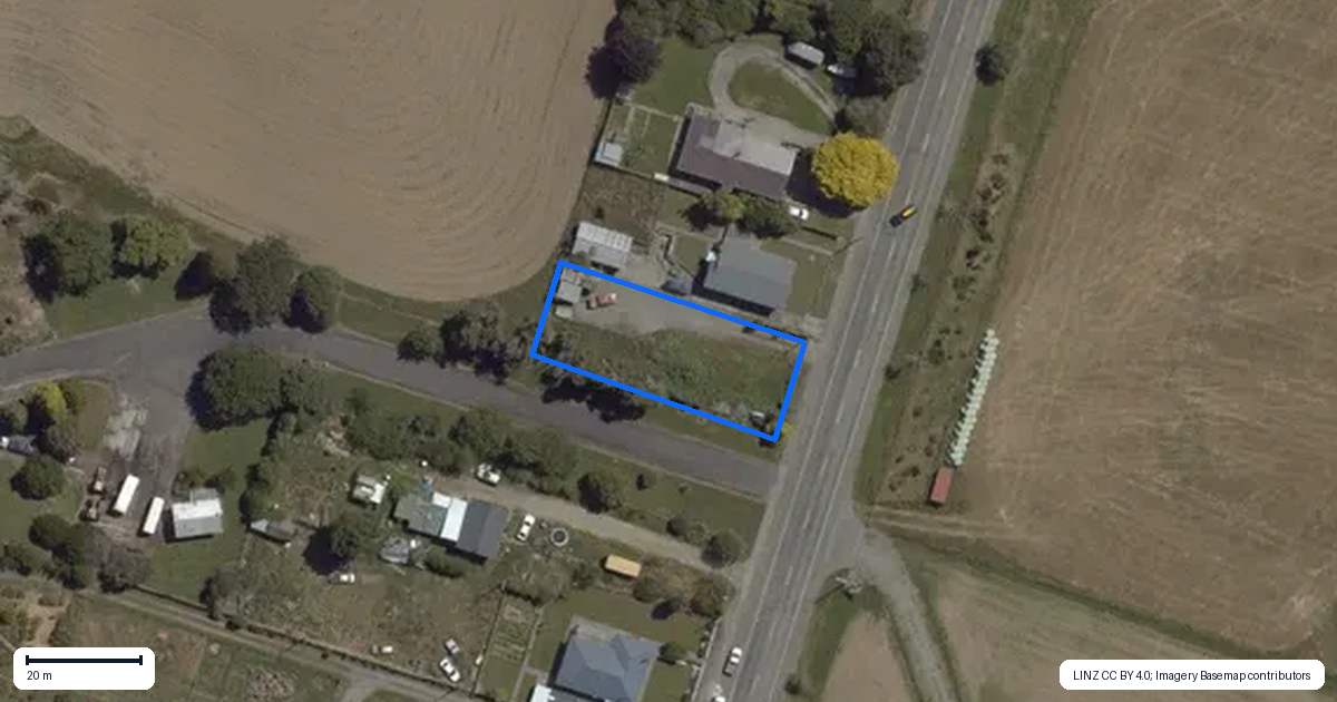 Property context map for 25 Clifden Highway, Tuatapere