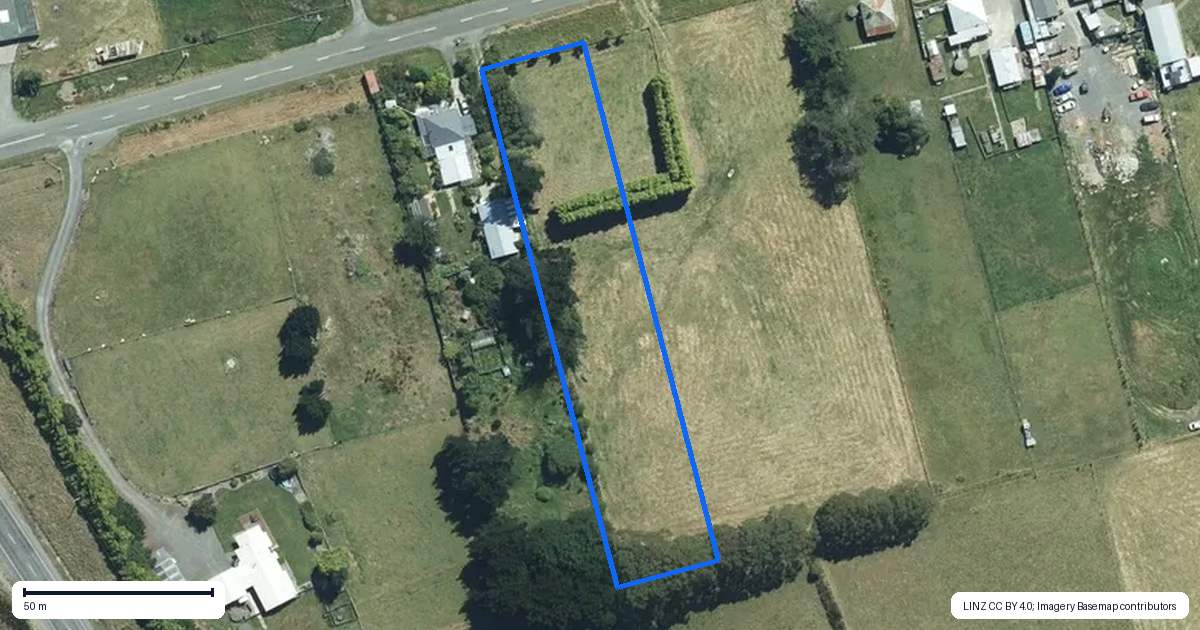 Property context map for 16 Bay View Road, Woodend, Invercargill