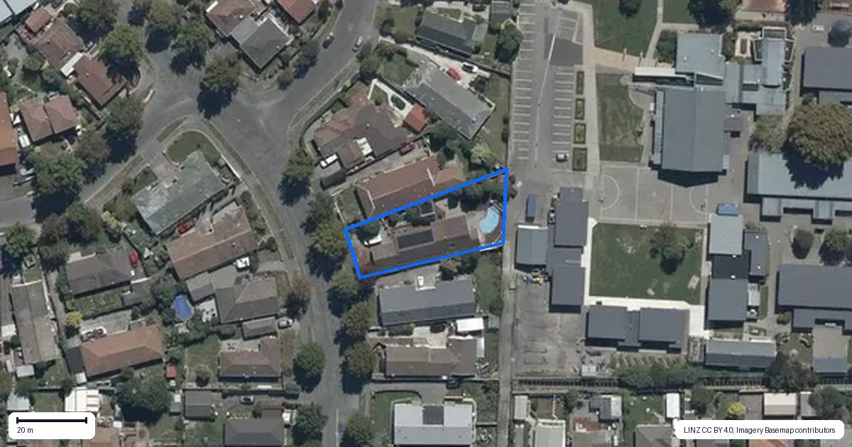 Property context map for 10 Northfield Road, Casebrook, Christchurch