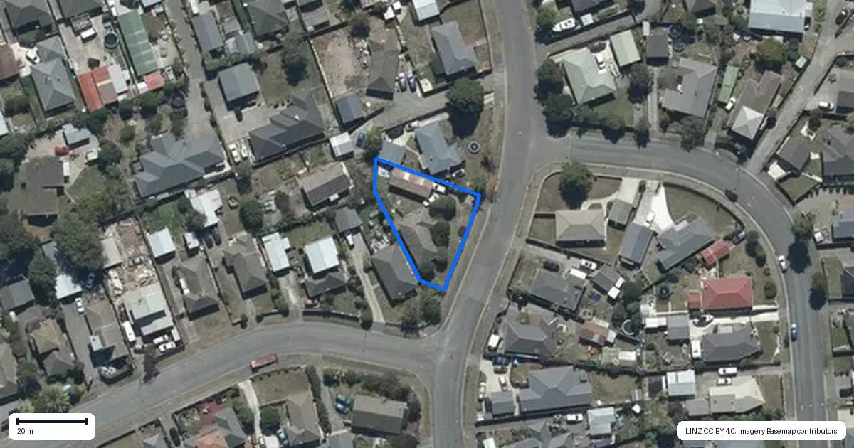 Property context map for 12 Chartwell Street, Burwood, Christchurch