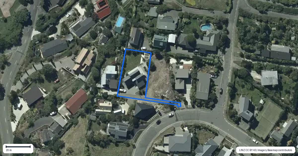 Property context map for 8 Westmere Lane, Mount Pleasant, Christchurch
