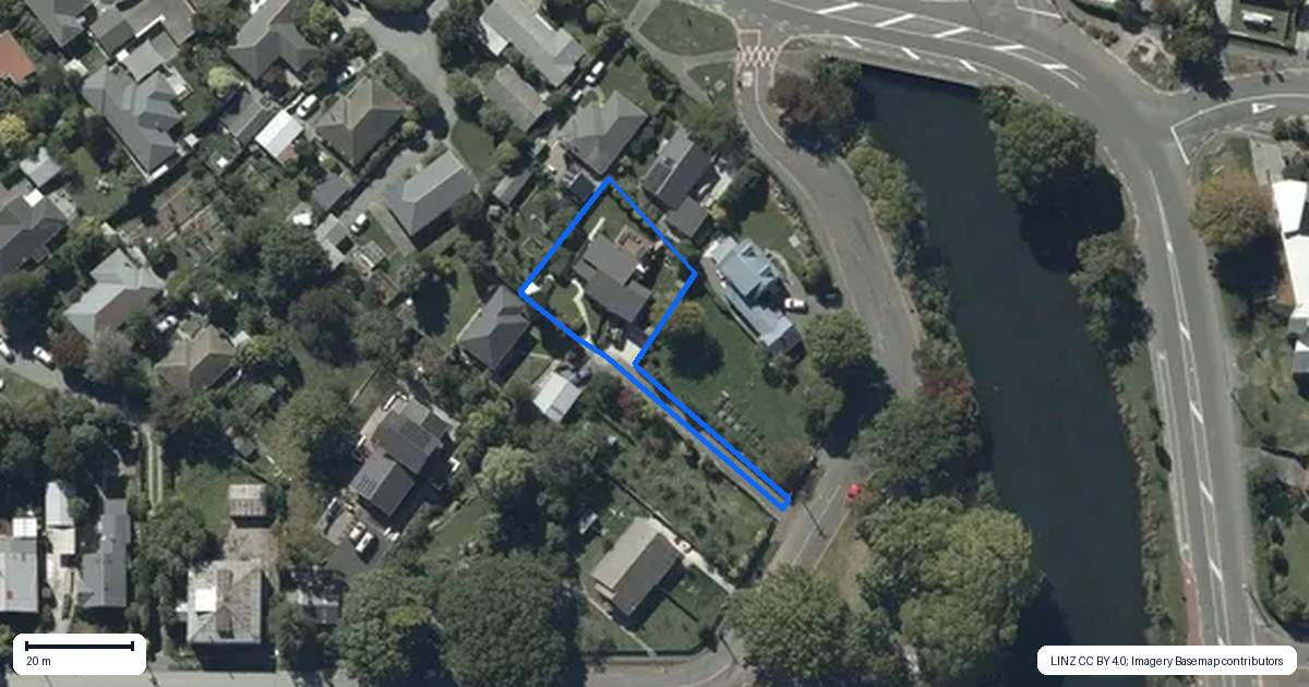 Property context map for 75B Ford Road, Opawa, Christchurch