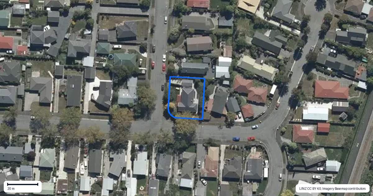 Property context map for 17 Royleen Street, Casebrook, Christchurch