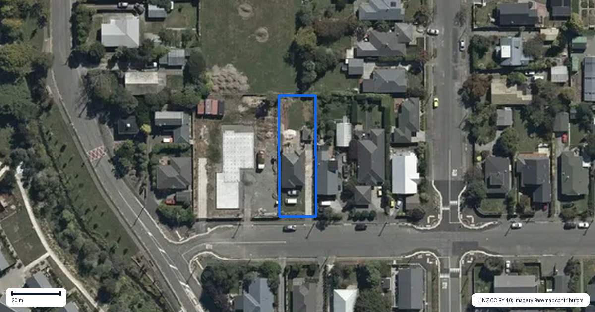 Property context map for 11 Averill Street, Richmond, Christchurch